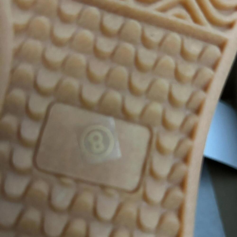 Desert Rose Camo Kicks - size 8 - NWT in box by Krush Kandy - Picture 8 of 9
